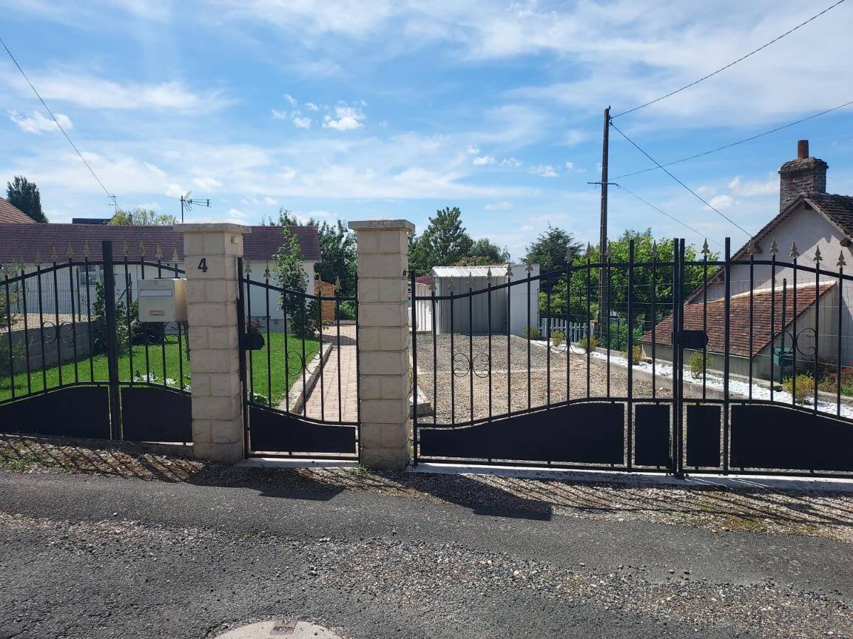 Le Chalet De Vaucroix Villiers-sur-Loir Exterior foto